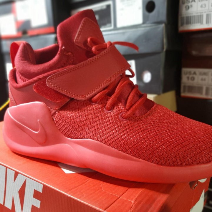 Nike kwazi red