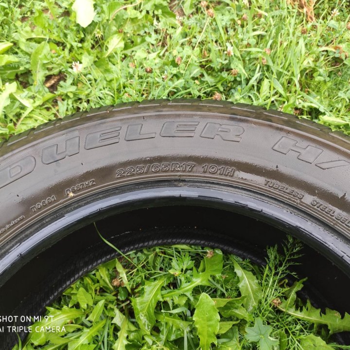 Шины 4 штуки R17 225/65 Bridgestone Dueler H/T