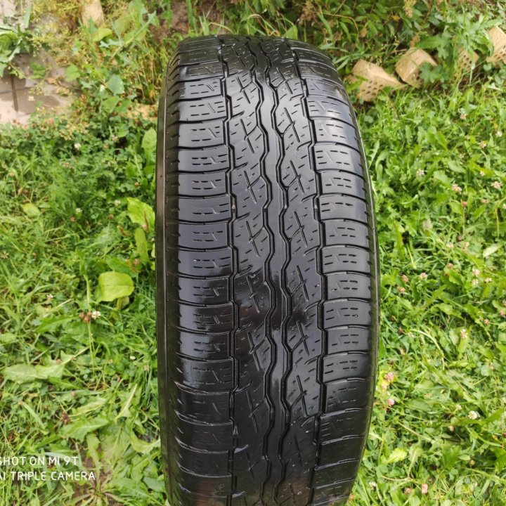 Шины 4 штуки R17 225/65 Bridgestone Dueler H/T