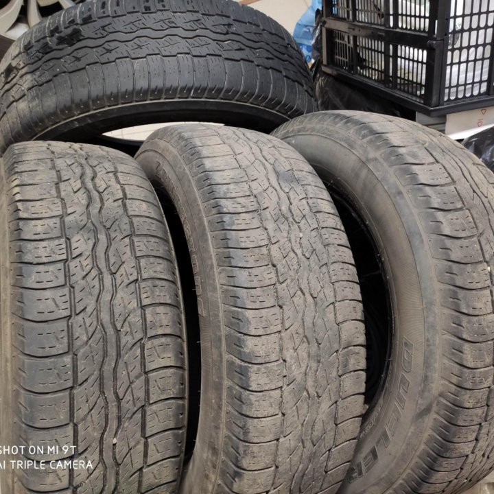 Шины 4 штуки R17 225/65 Bridgestone Dueler H/T