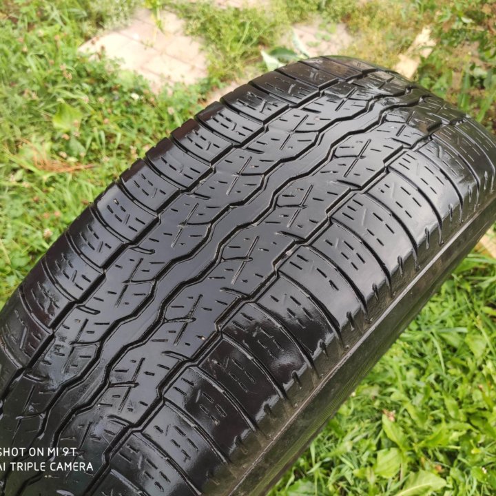 Шины 4 штуки R17 225/65 Bridgestone Dueler H/T