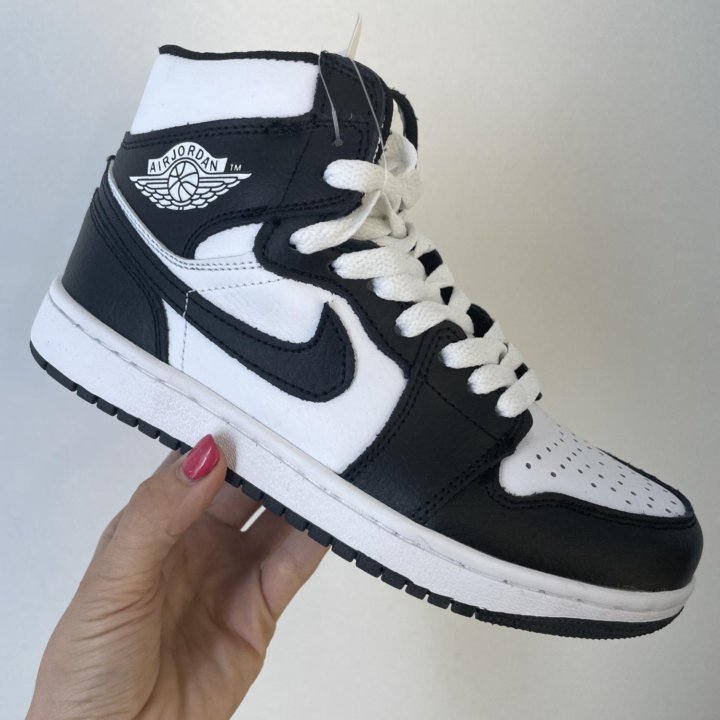 Кроссовки Nike Air Jordan