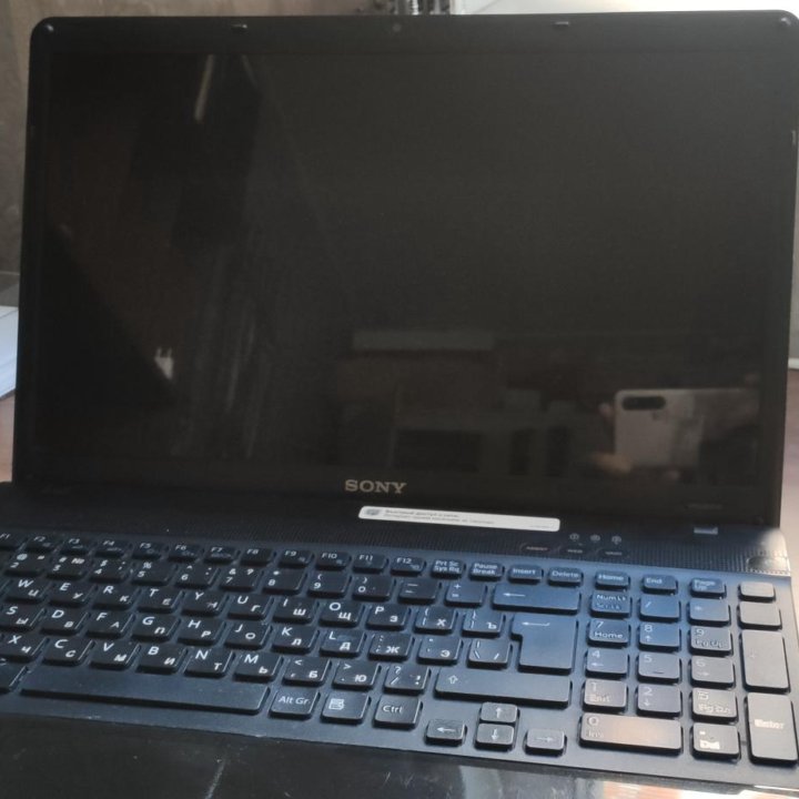 Ноутбук SONY VAIO VPC-EB1Z1R PCG-71211V