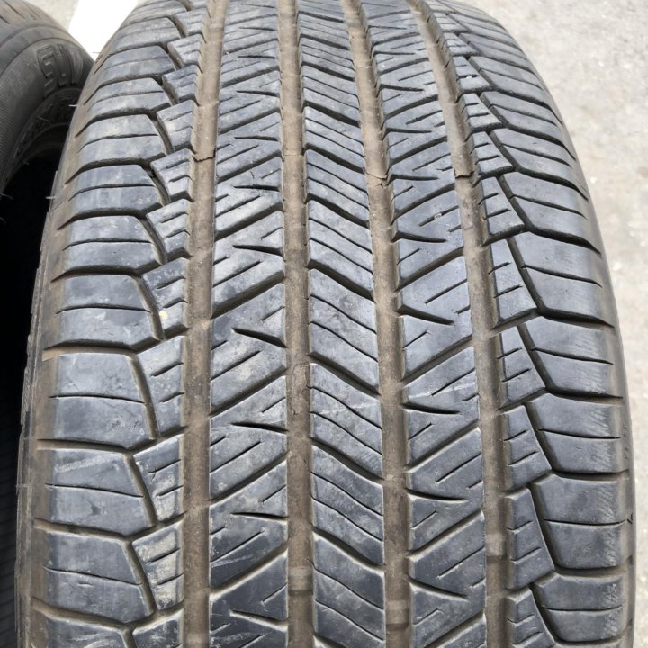 235/50 R18 шины летние Тигар 2шт