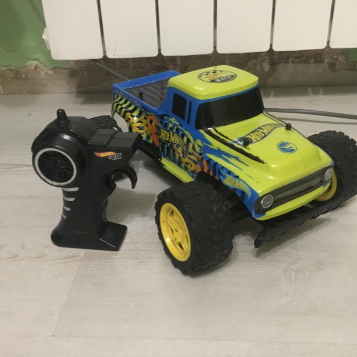 Машинка RC HotWheels