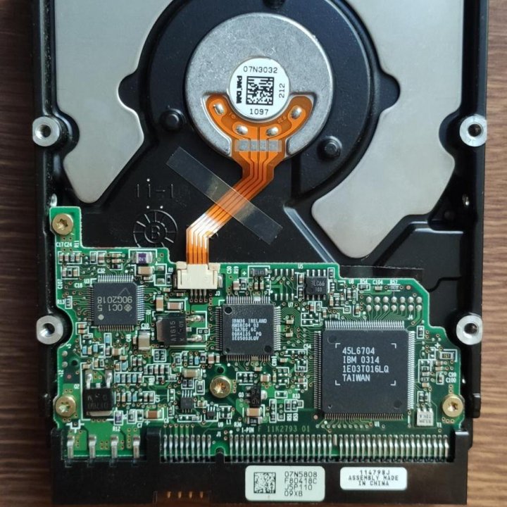 Жесткий диск IBM deskstar 20gb DTLA-305020 5400rpm