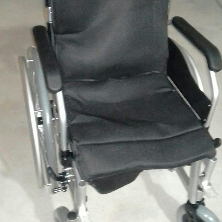 Инвалидные коляски.