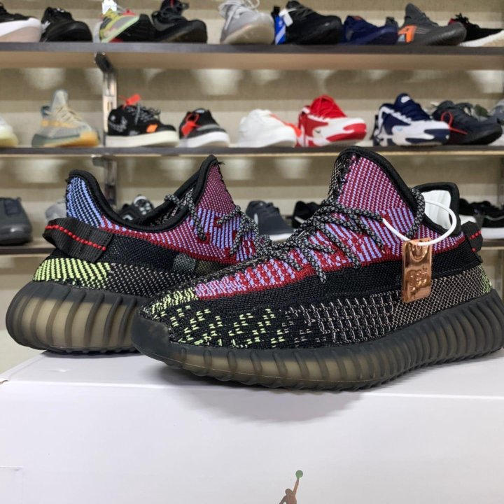 Кроссовки Adidas yeezy boost 350