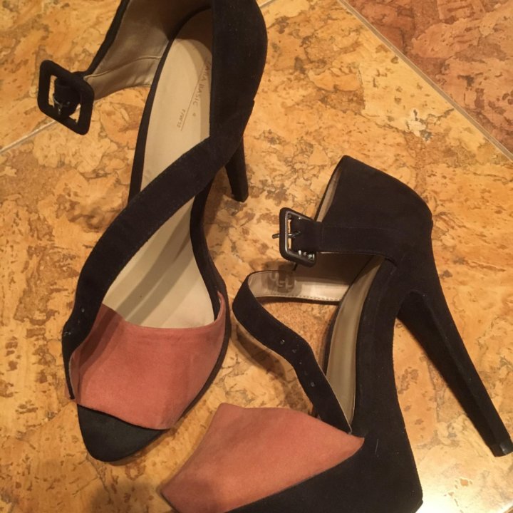 Туфли на каблуке