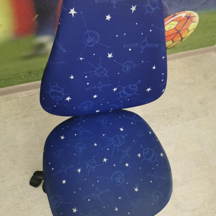 Кресло детское БЮРОКРАТ KD-4/Cosmos.