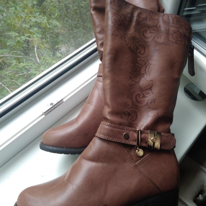 Новые сапоги