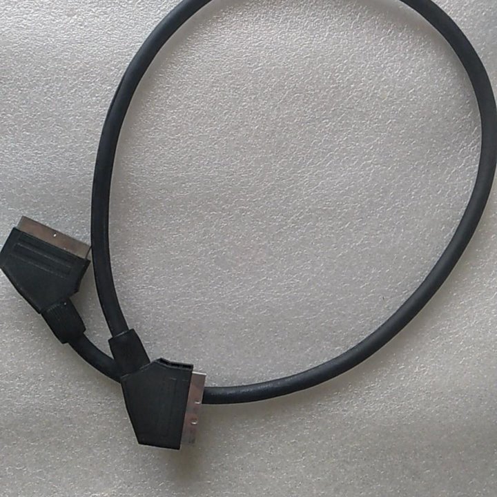 Кабель Scart -Scart