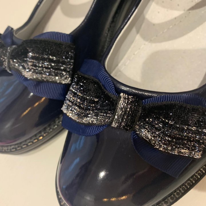 Туфли для девочки