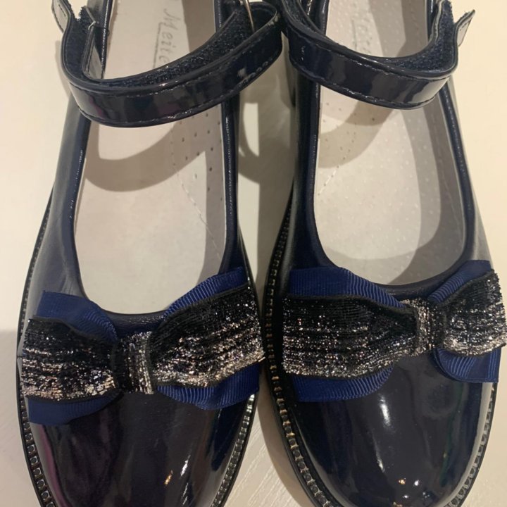 Туфли для девочки