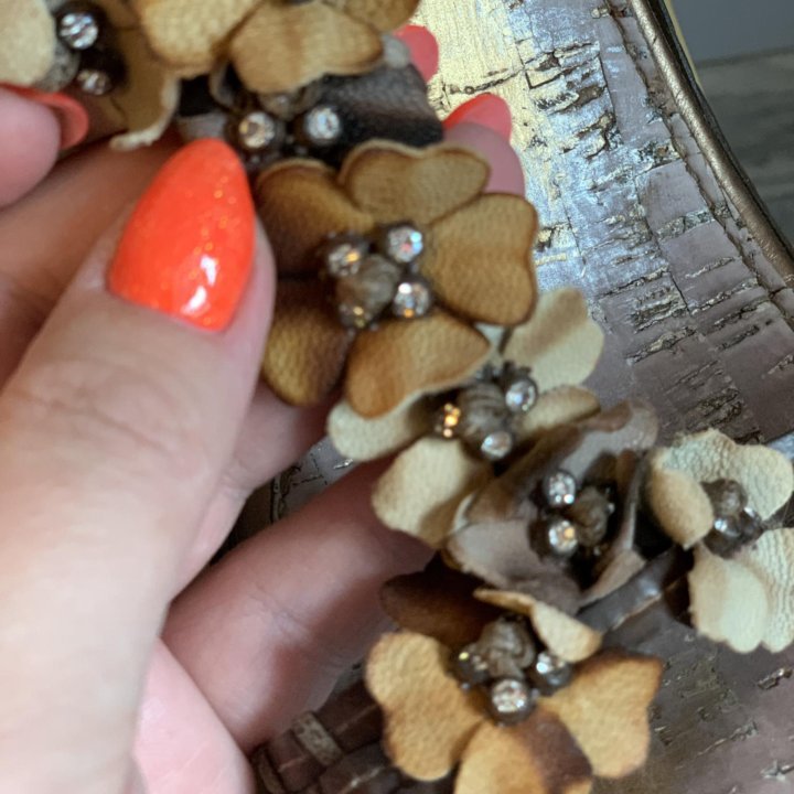 Босоножки Cherutti