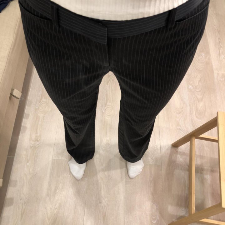 Брюки в полоску Mango