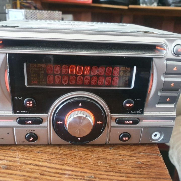 Магнитола Clarion 8701A353 USB MP3 AUX