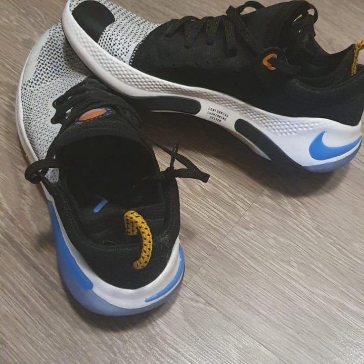 Кроссовки Nike Joyride run