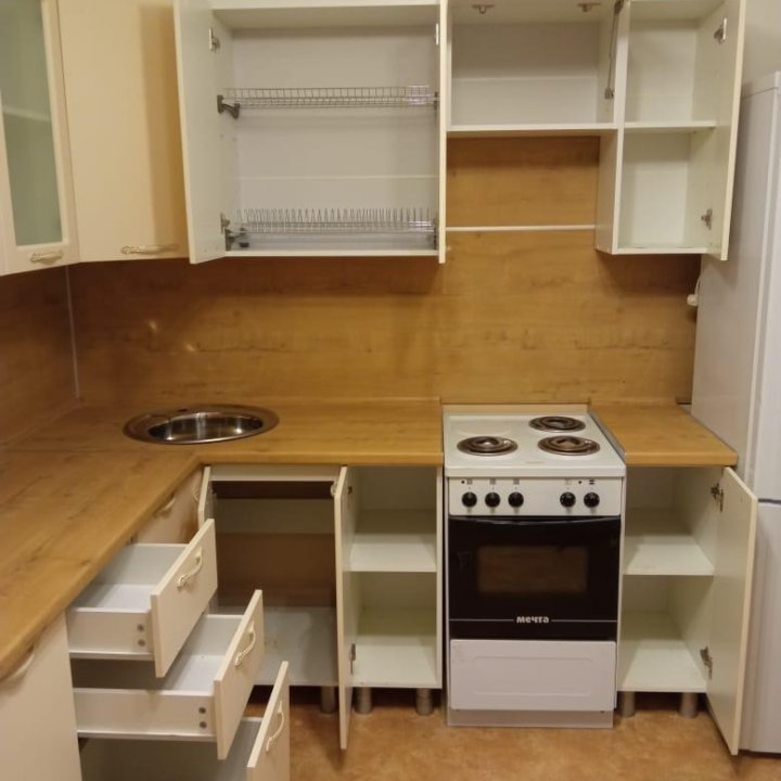 Модульный кухонный гарнитур 
