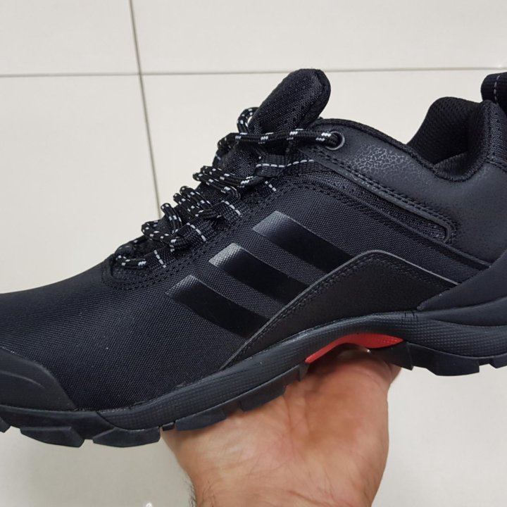 Кроссовки Adidas Climaproof-21