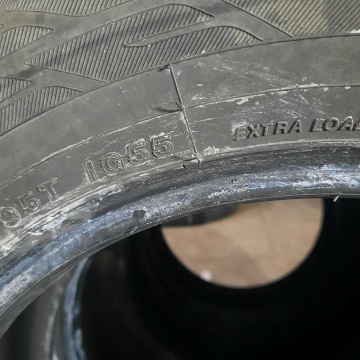 195/65R15 Yokohama Ice Guard IG55, 4шт (№2576)