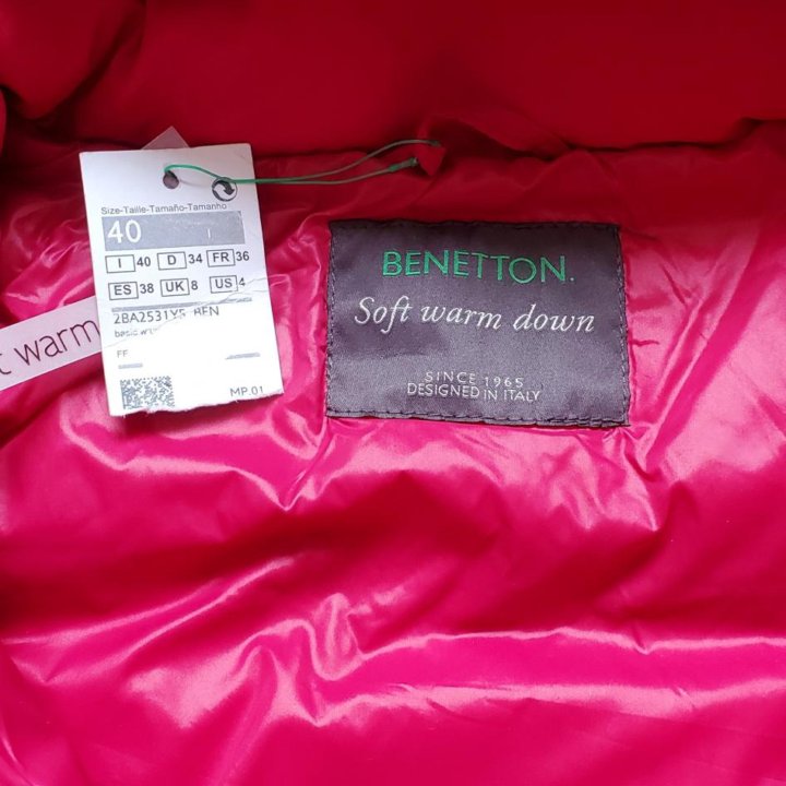 Демисезонная куртка Benetton Новая