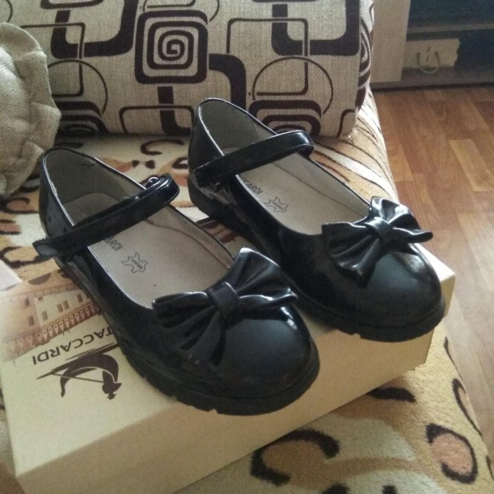 Туфли для девочки