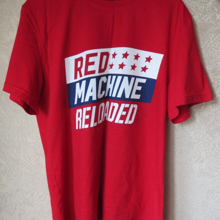 Футболка Red Machine Reloaded, новая, M