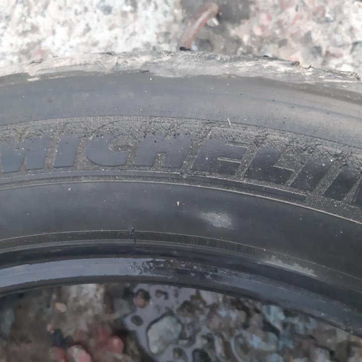 Комплект шин 235/55R20