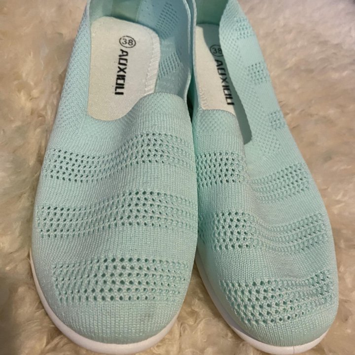 Балетки новые