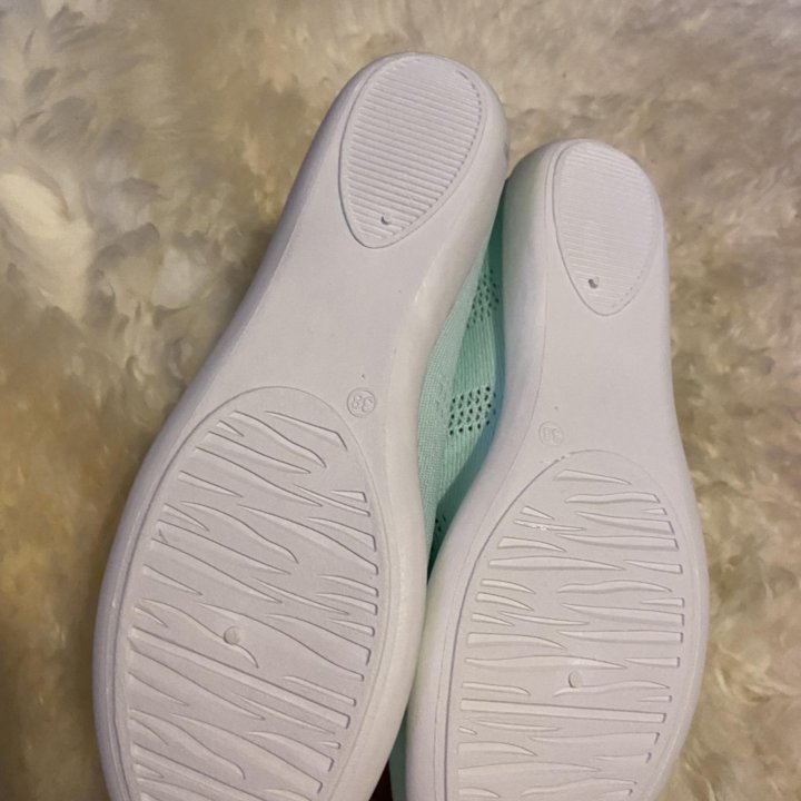 Балетки новые