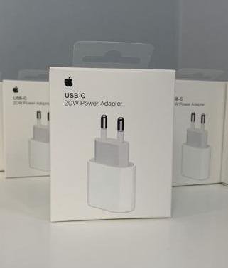 Apple USB-C 20W зарядка для iPhone 8-13 Pro