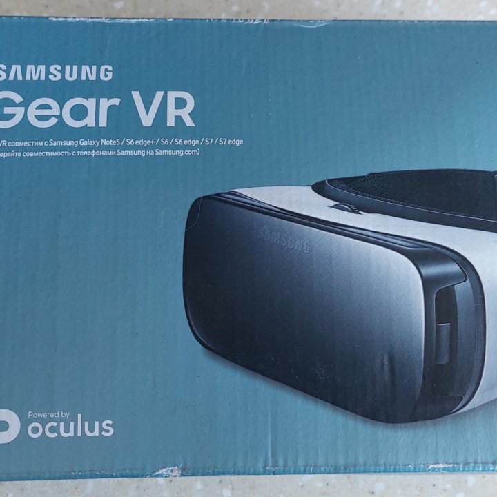 Очки виртуальной реальности Samsung Gear VR