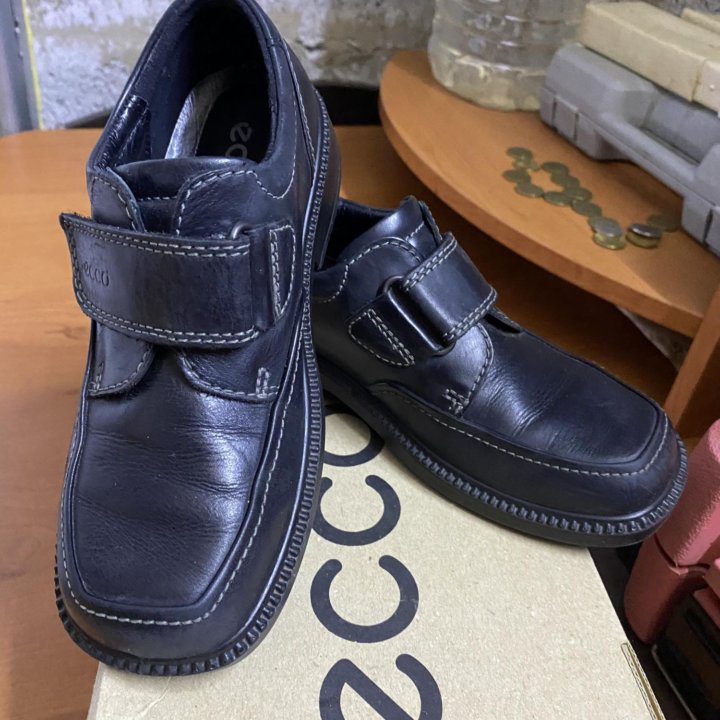 Детские чёрные кожаные туфли 32 р-ра 