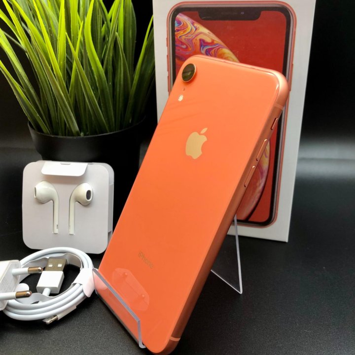 iPhone XR 128GB Coral б/у