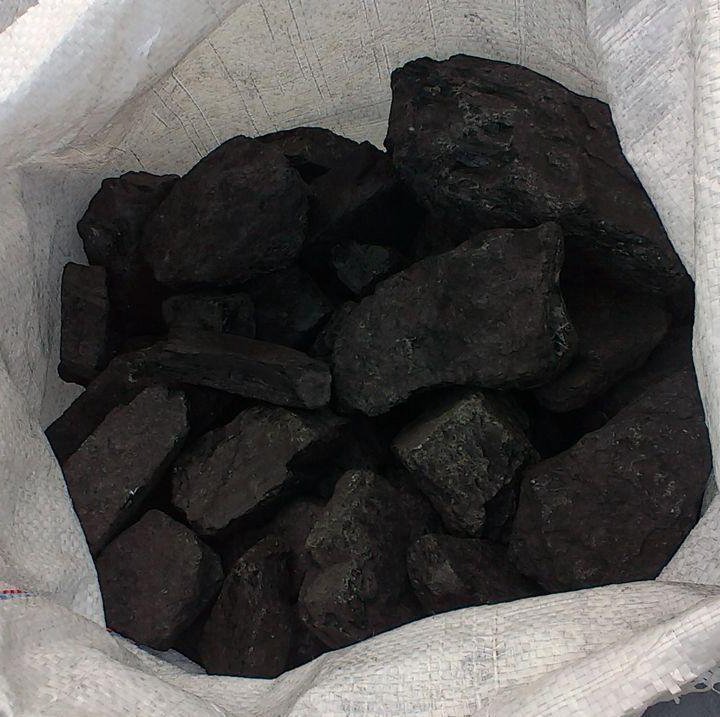 Дрова березовые, Уголь в Гатчине