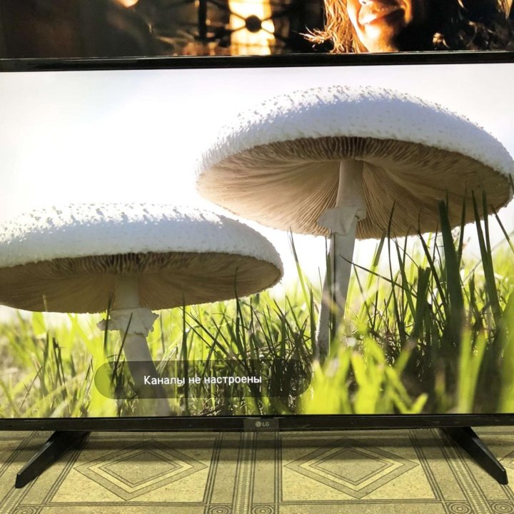 LG 43(110)/Smart TV/Wi-FI/4K UHD