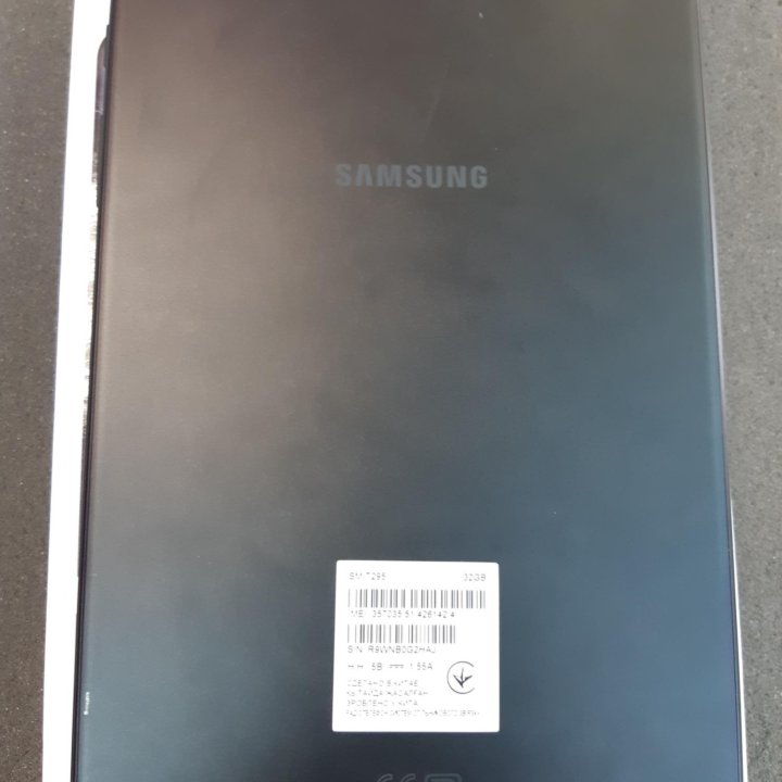 Планшет Samsung Tab A 2/32Gb