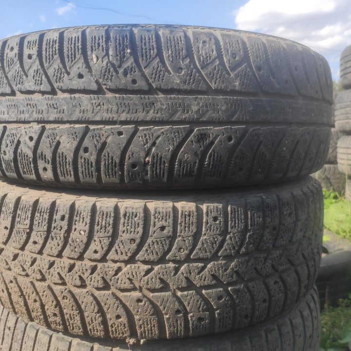 Bridgestone ice cruiser 185/65/15