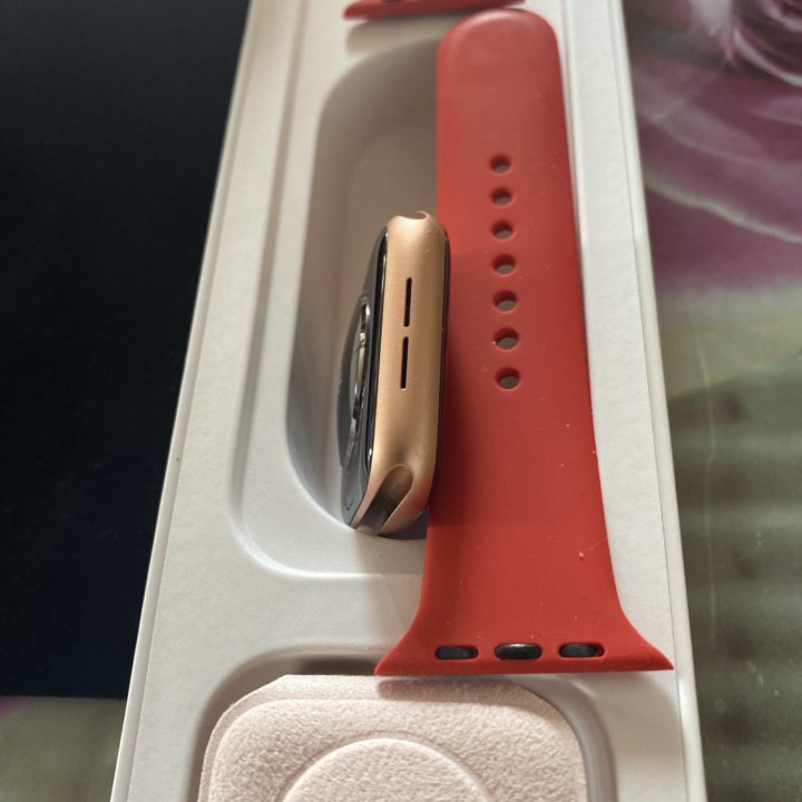 Apple Watch 5(44)