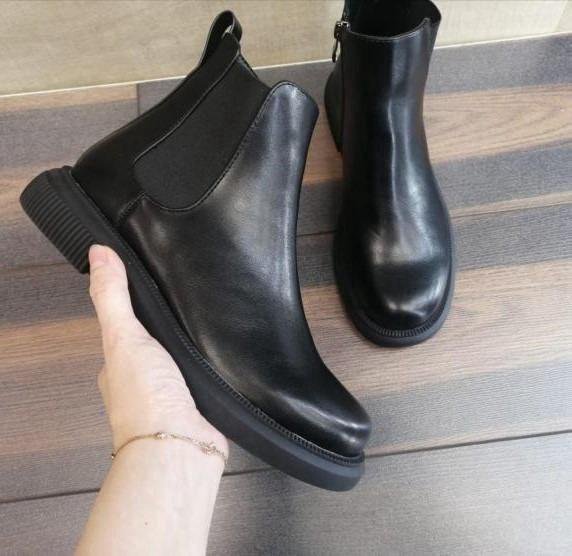 Женские ботинки