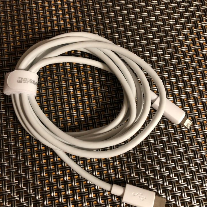 Кабель Baseus USB-C / Lightning