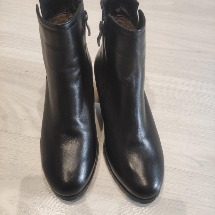 Зимние ботинки