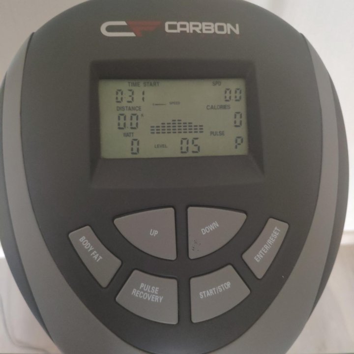 Велотренажер Carbon Fitness U804