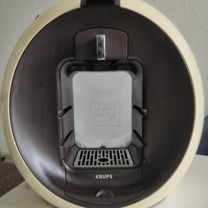 Кофемашина Dolce Gusto