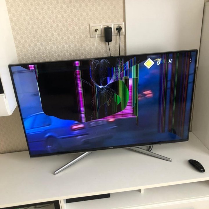 Телевизор Samsung 49”