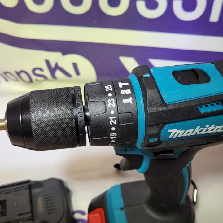 Шуруповерт Makita 36 + сверла биты головки