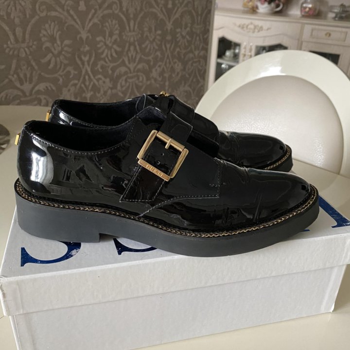 Ботинки guess