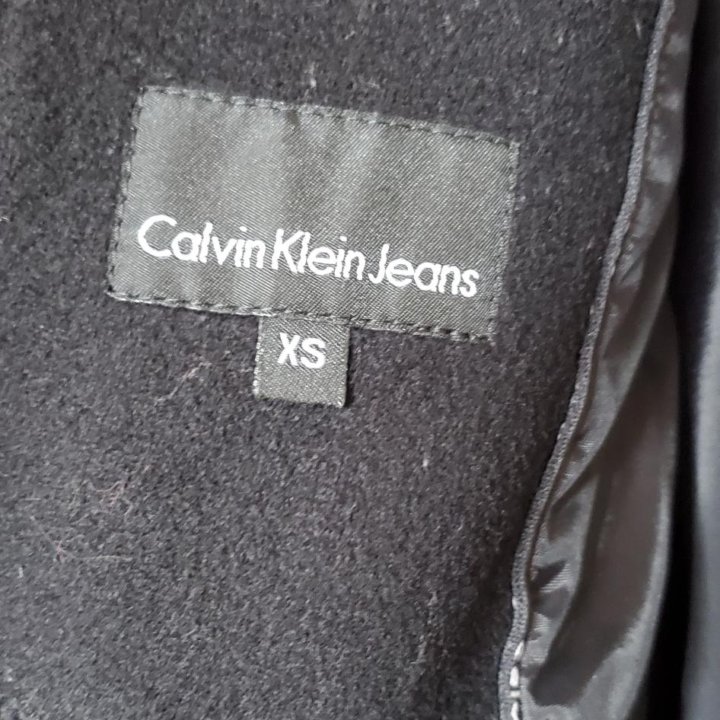 Пальто Calvin Klein р.40-42