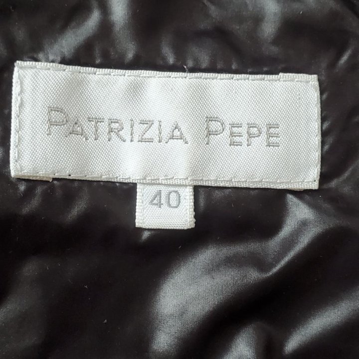 Демисезонный пуховик Patrizia Pepe р.40